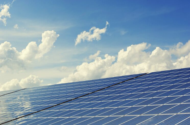 オーストラリアの研究者、ソーラーパネルの持続可能なリサイクル手法を研究